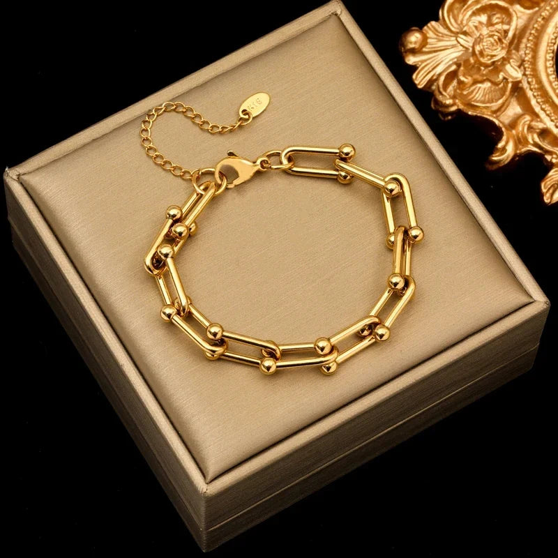 Caleste Necklace
